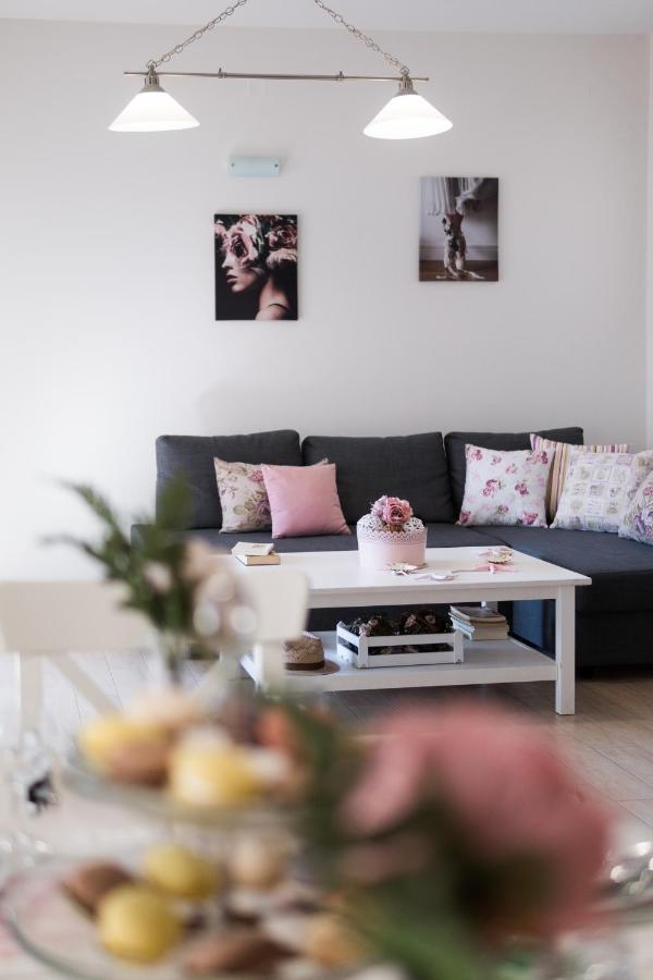 Velanidia Apartments Plataria Luaran gambar